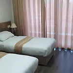 Park Hotel 3*