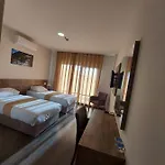 Park Hotel 3*