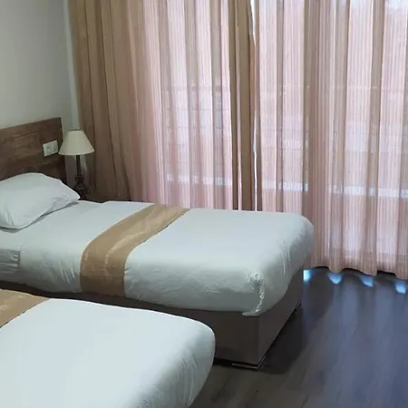 Park Hotel 3*